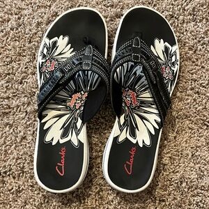 Clark’s Flipflop Sandals